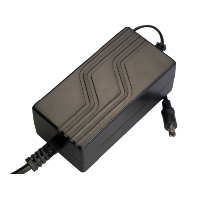 Mod. 3557/18. Alimentador fijo 18V 1500mA