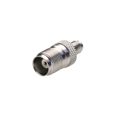 Mod. 1646. Adaptador SMA hembra a TNC hembra