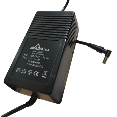 Mod. 3558. Alimentador 12V 5000mA
